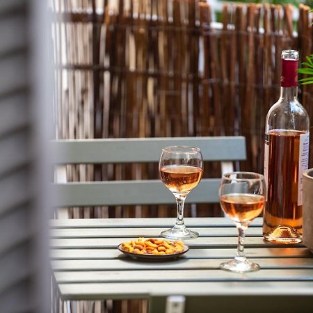 Relax Apartment Under Acropolis 아테네 외부 사진